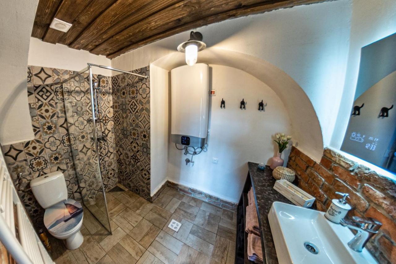 Main Road Seven Vendeghaz Apartment Fuzerradvany