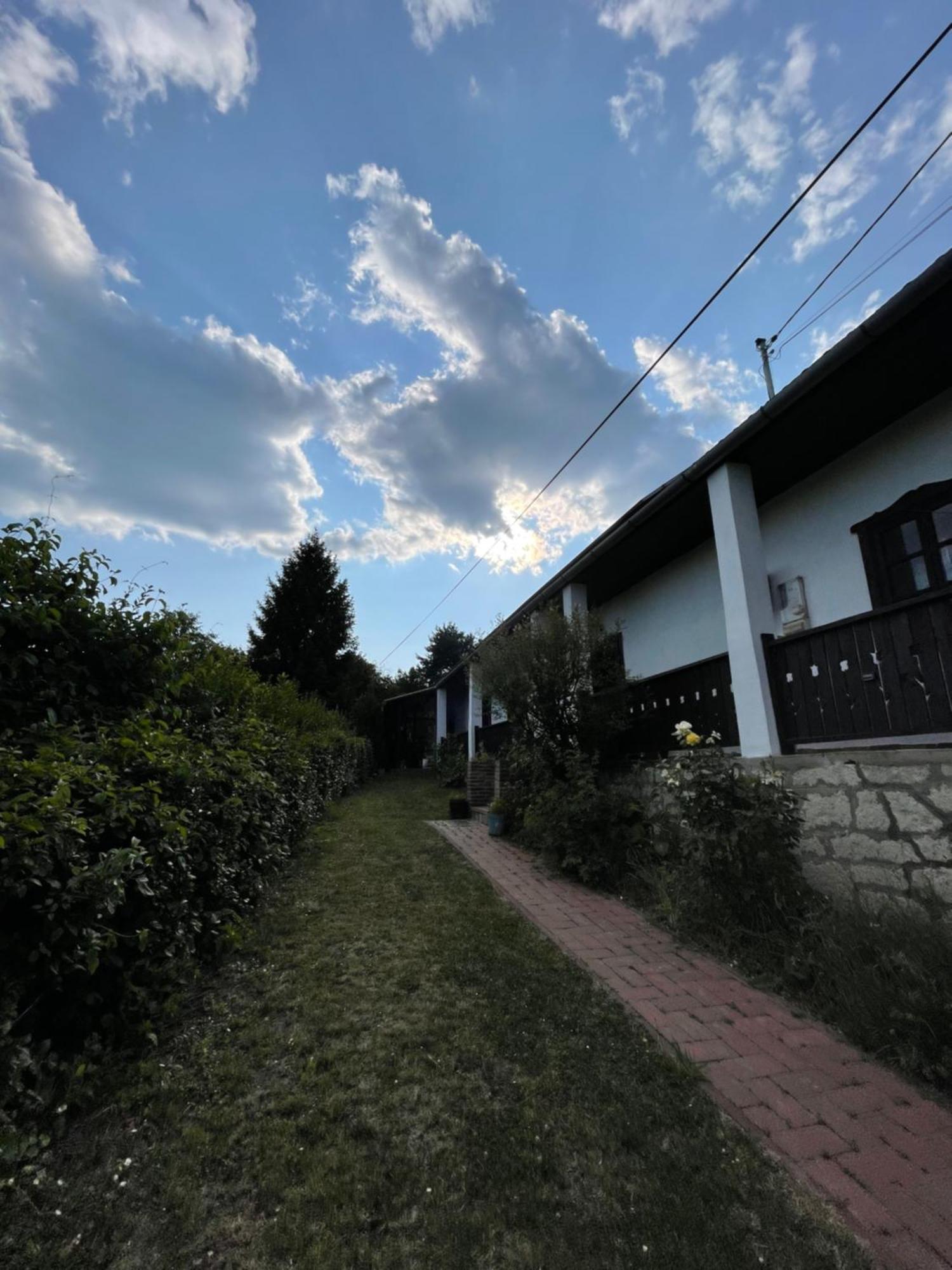 Main Road Seven Fuzerradvany